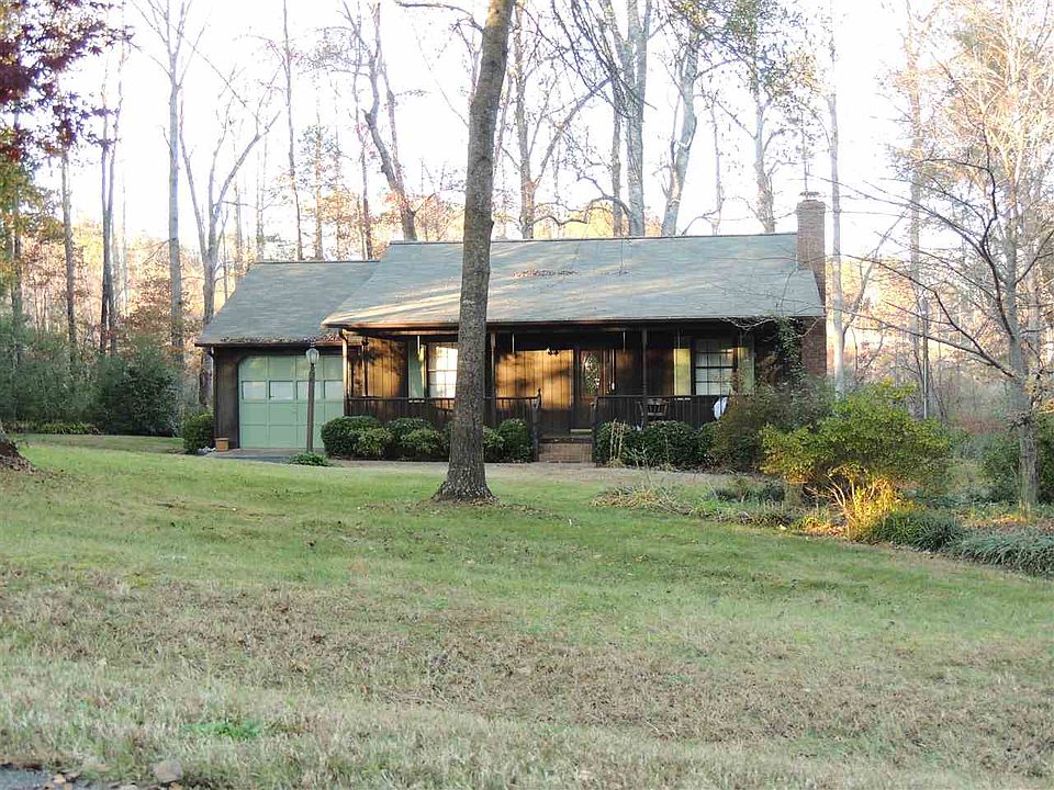 1st image of 237 E Melissa Ln