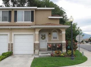 9531 S Hidden Point Dr, Sandy, UT 84070