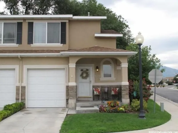 9531 S Hidden Point Dr, Sandy, UT 84070