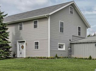586 Ridge Rd, Lewisberry, PA 17339