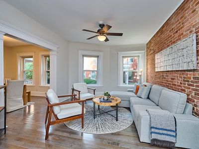 5 Auburn Ct #1, Brookline, MA, 02446