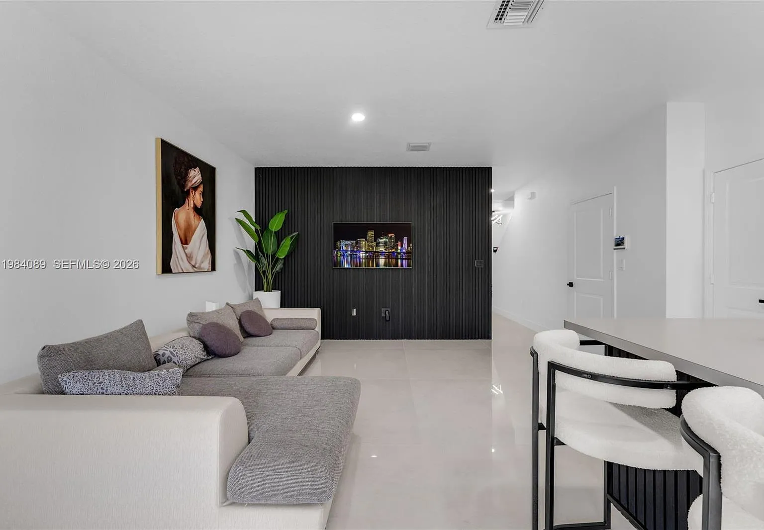Regal Palm Subdivision — Photo 4