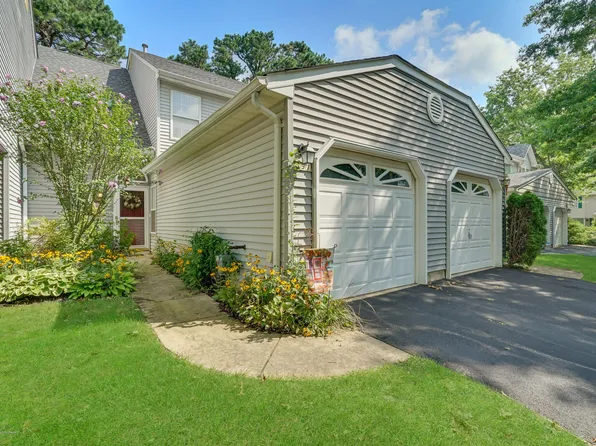 591 Patriots Way, Lakewood, NJ 08701