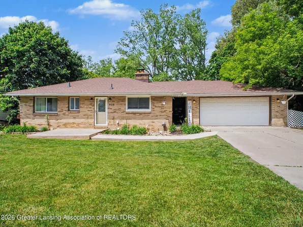 805 Dryer Farm Rd, Lansing, MI 48917
