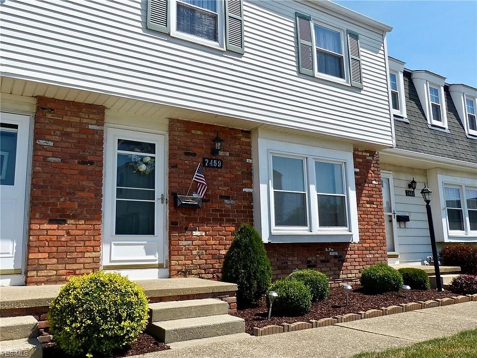 1st image of 7459 Essex Dr Unit L