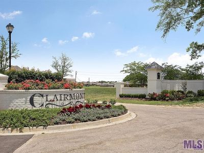 99 Rue Fraise, Zachary, LA, 70791