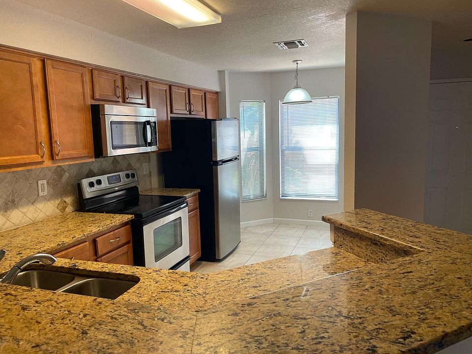 1st image of 7752 Sugar Bend Dr #7752