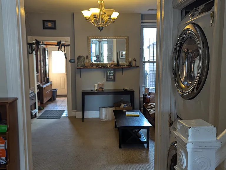 313 K St NE — Photo 11