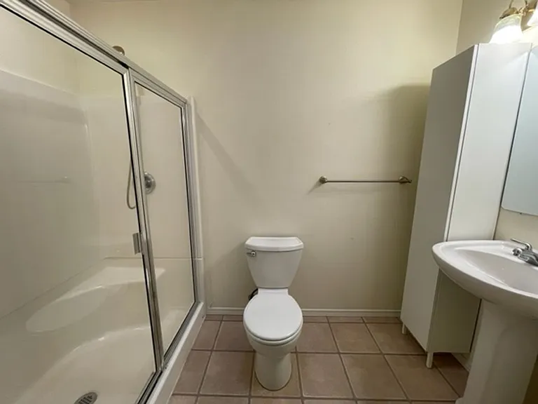 12242 SW Breyman Ave — Photo 11