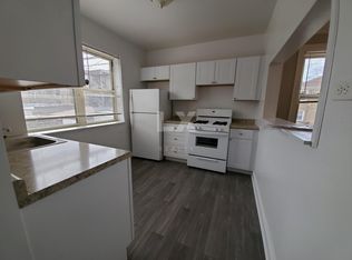 2637 W Granville Ave, Chicago, IL 60659