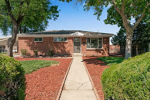 2507 Zion St Photo 1