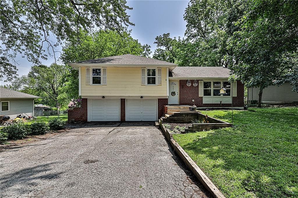 721 S Hudson St, Buckner, MO 64016 Zillow