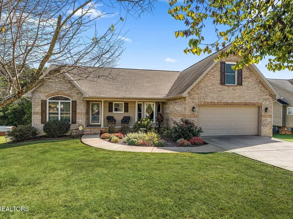 2841 Misty Ridge Dr, Lenoir City, TN 37772