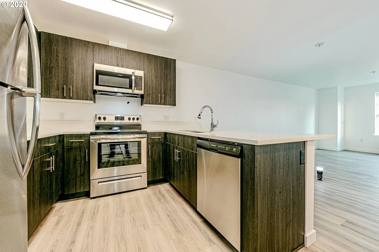MF 14 - N Humboldt — Photo 1