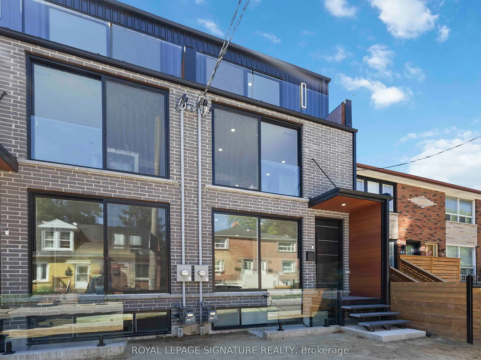 4 bed, $5,800 — Photo 1