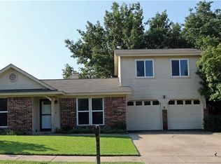 6304 Beetle Dr, Watauga, TX 76148
