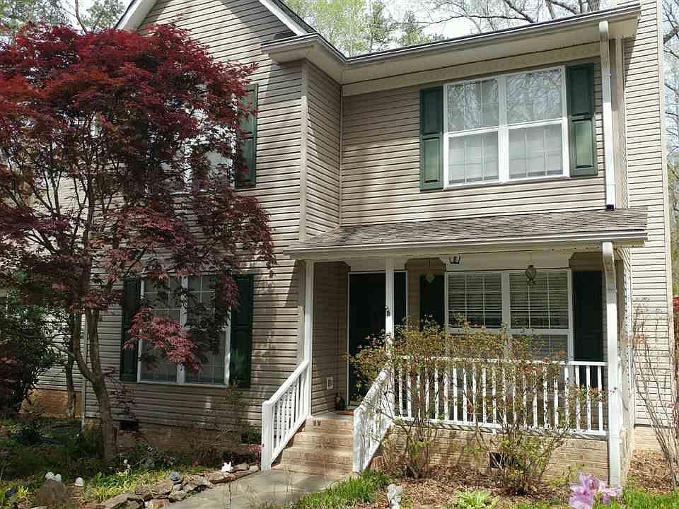1st image of 8301 Hertford Dr