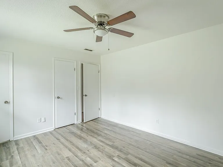 5770 Taggart Drive — Photo 20