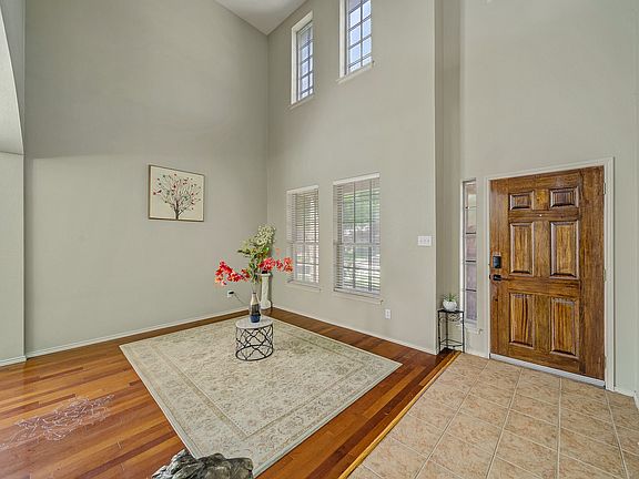 5th image of 9332 Granger Ln
