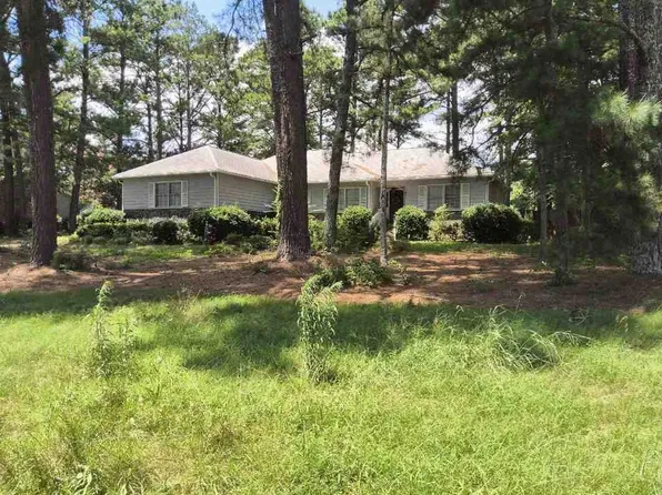 7965 Woods Ln, Jonesboro, GA 30236