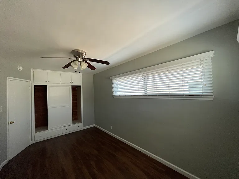 2375 Wilma Ave — Photo 9