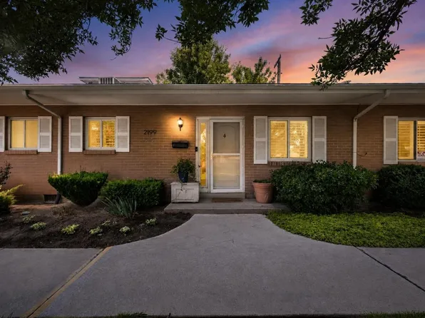 2199 E Carriage Ln APT 4, Holladay, UT 84117