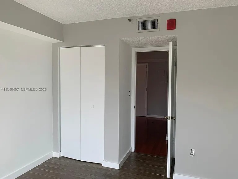 911 E Ponce De Leon Blvd #403 — Photo 16