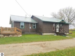 9847 Sherman Rd, Frederic, MI 49733