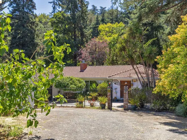 8975 Golf Links Rd, Oakland, CA 94605