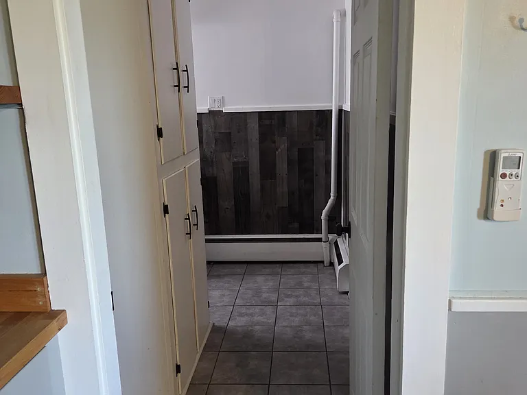 17 Clinton Ave #3 — Photo 6