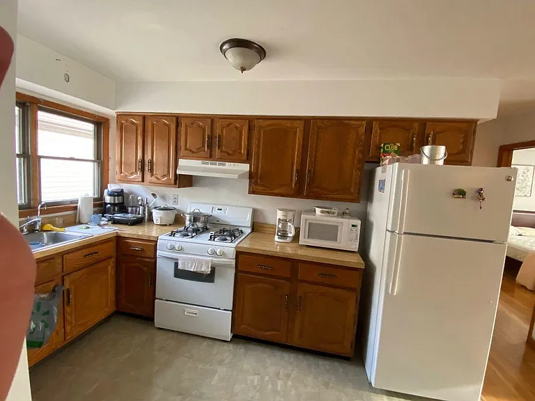 516 Avenue A #3 — Photo 5