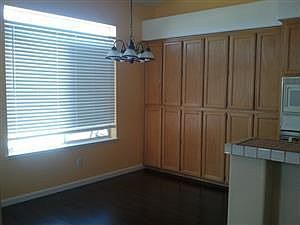 5th image of 4013 Meadow Lake St