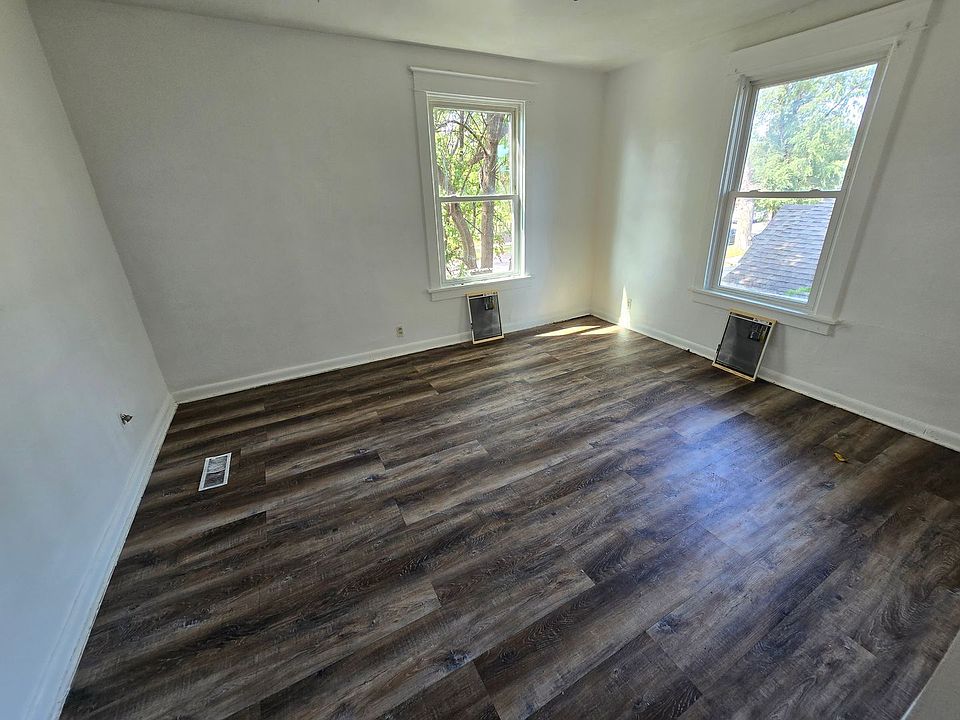 1st image of 1408 Grandview Blvd #2