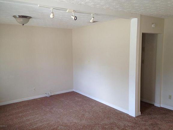 2nd image of 3638 Forest Blvd