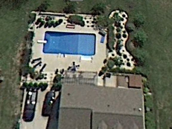 4th image of 782 Windmill Dr