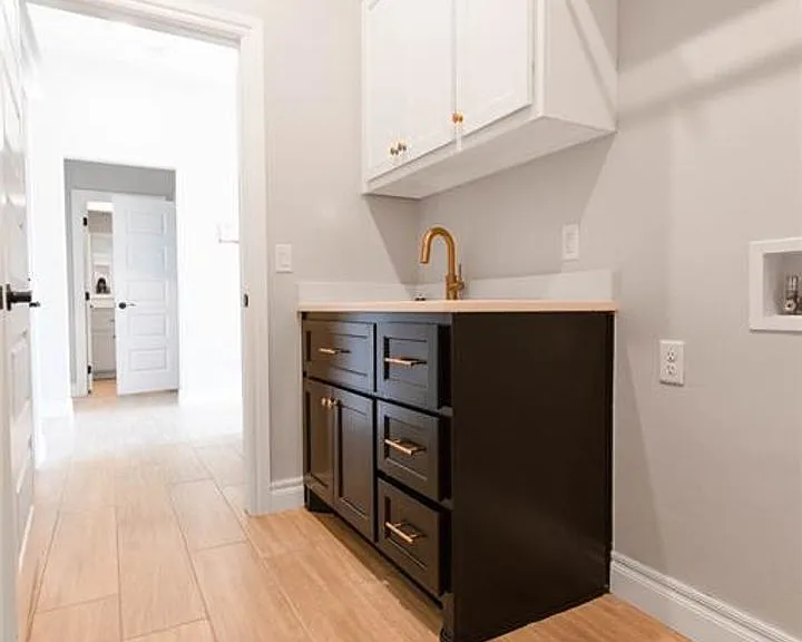 12008 Spear St — Photo 15