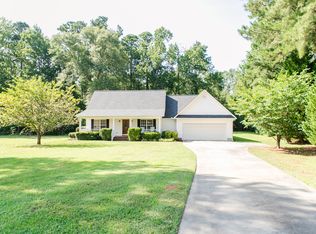 249 Southern Walk Cir, Gray, GA 31032