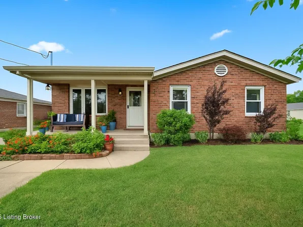 6304 Mount Everest Dr, Louisville, KY 40216