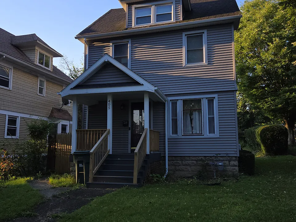 405 Brooks Ave