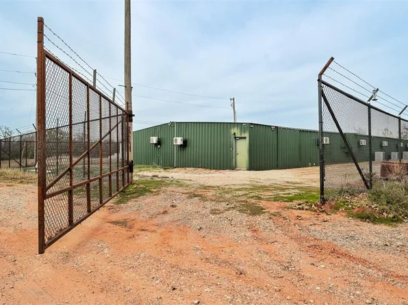 14201 Green Meadows Rd #24, Noble, OK 73068