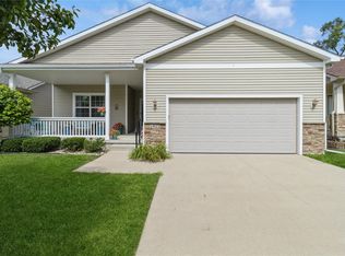 1921 Bristol St, Norwalk, IA 50211