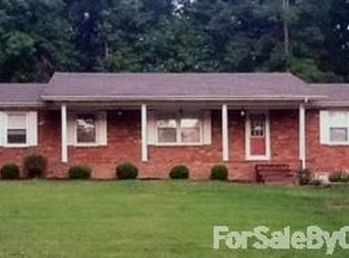 6050 Houser Rd, Paducah, KY 42003