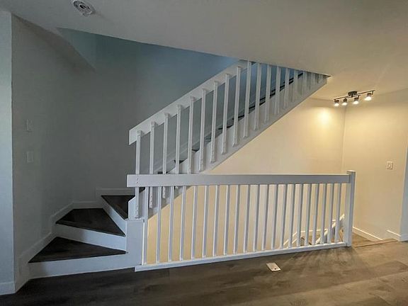 3rd image of 9800 Hammock Dr