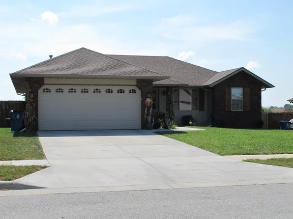 512 Bradford Pear, Clever, MO 65631