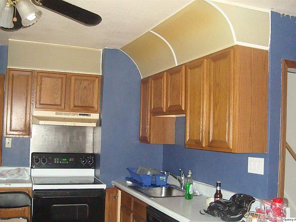 Home for Sale in Quincy, IL $72,500