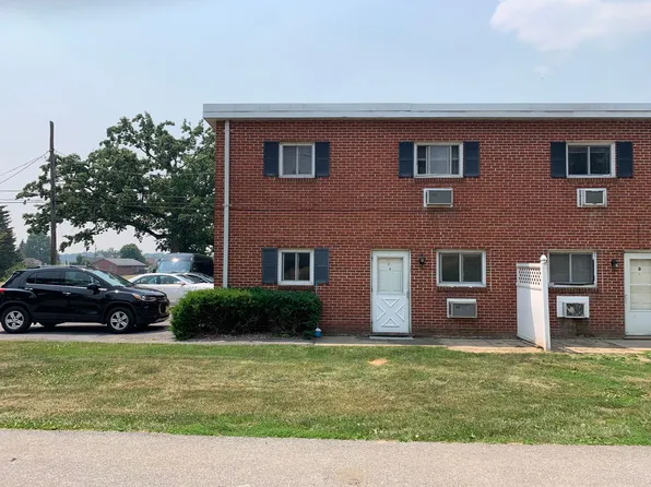 835 High St, 835 High St APT C, Chambersburg, PA 17202