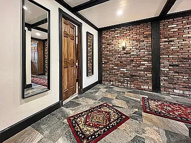 8 Locke St #1 — Photo 1