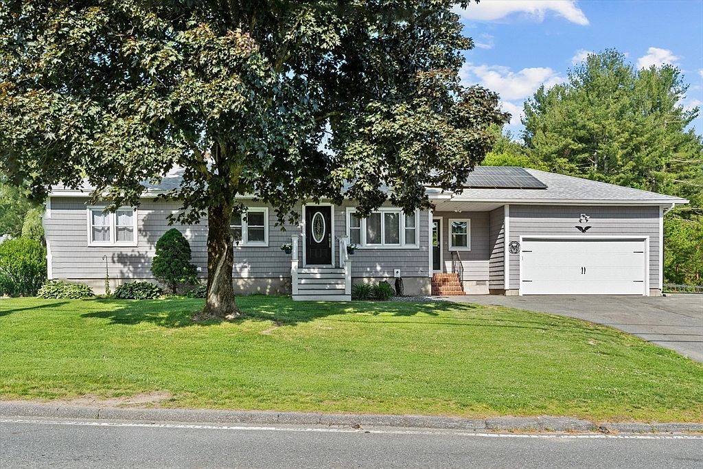 389 Howe St, Methuen, MA 01844 Zillow