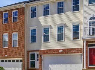 5146 Ballycastle Cir, Alexandria, VA