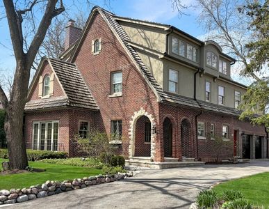 412 Laurel Ave, Libertyville, IL, 60048